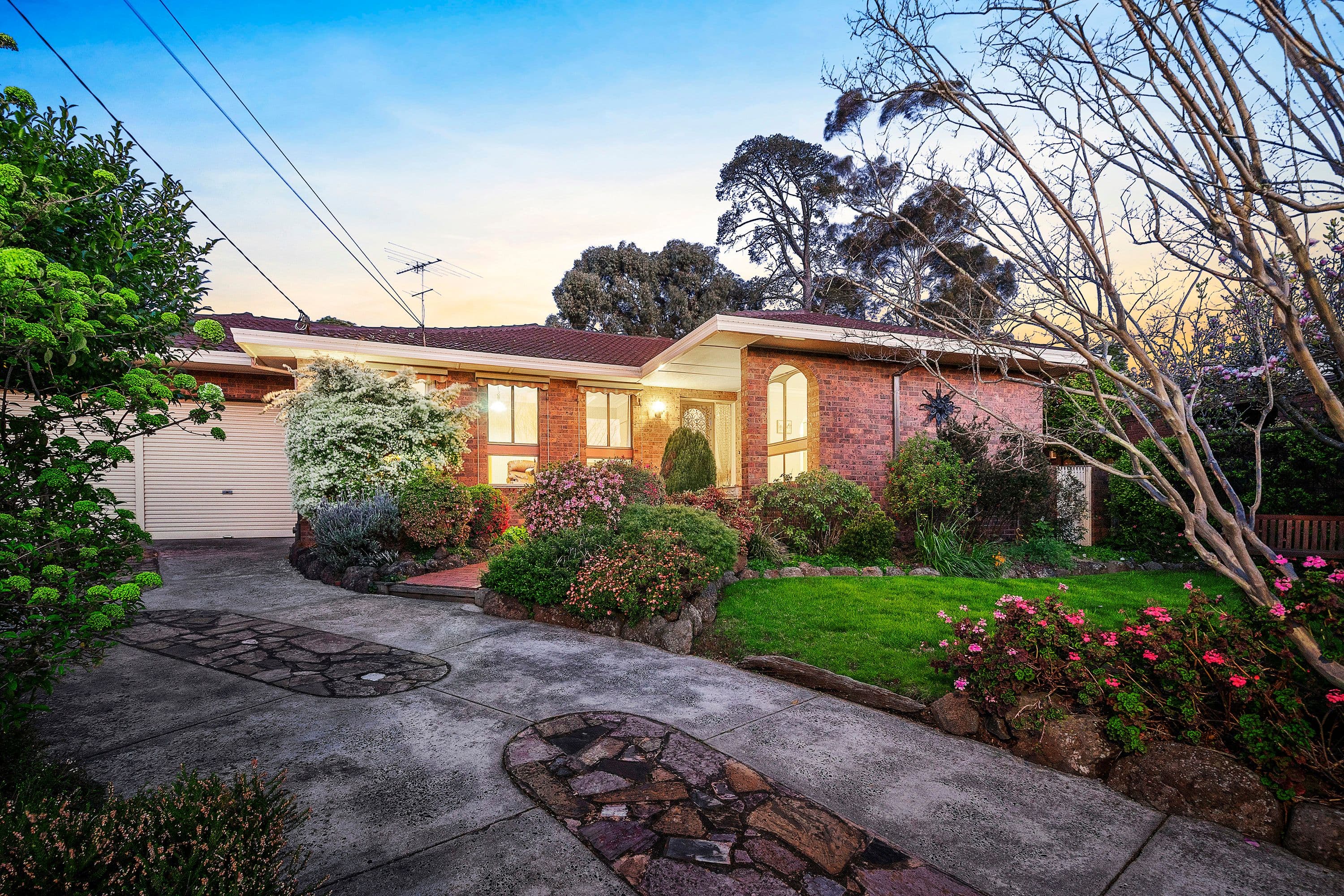 13 Harris Crescent, Glen Waverley VIC 3150, Glen Waverley - Image 1