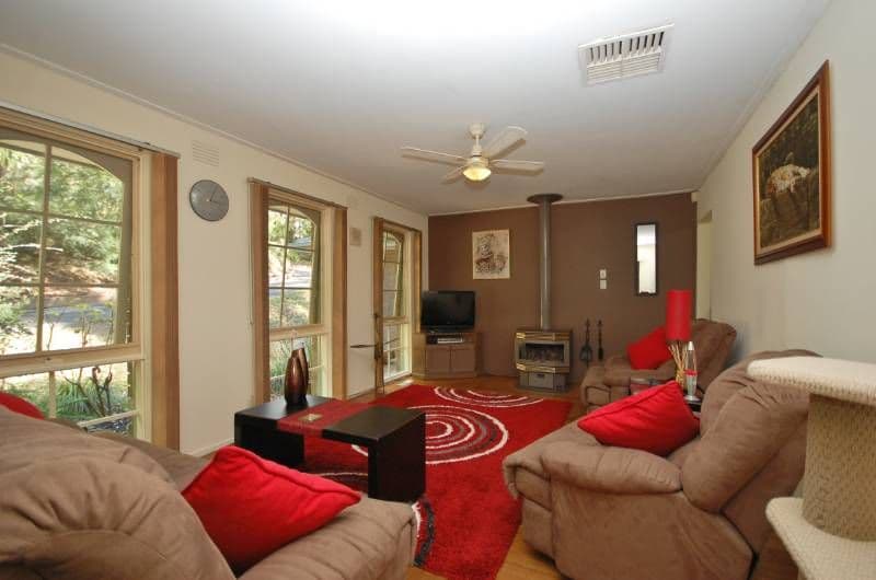 11 Seymour Street, SEVILLE VIC 3139, Seville - Thumbnail 3
