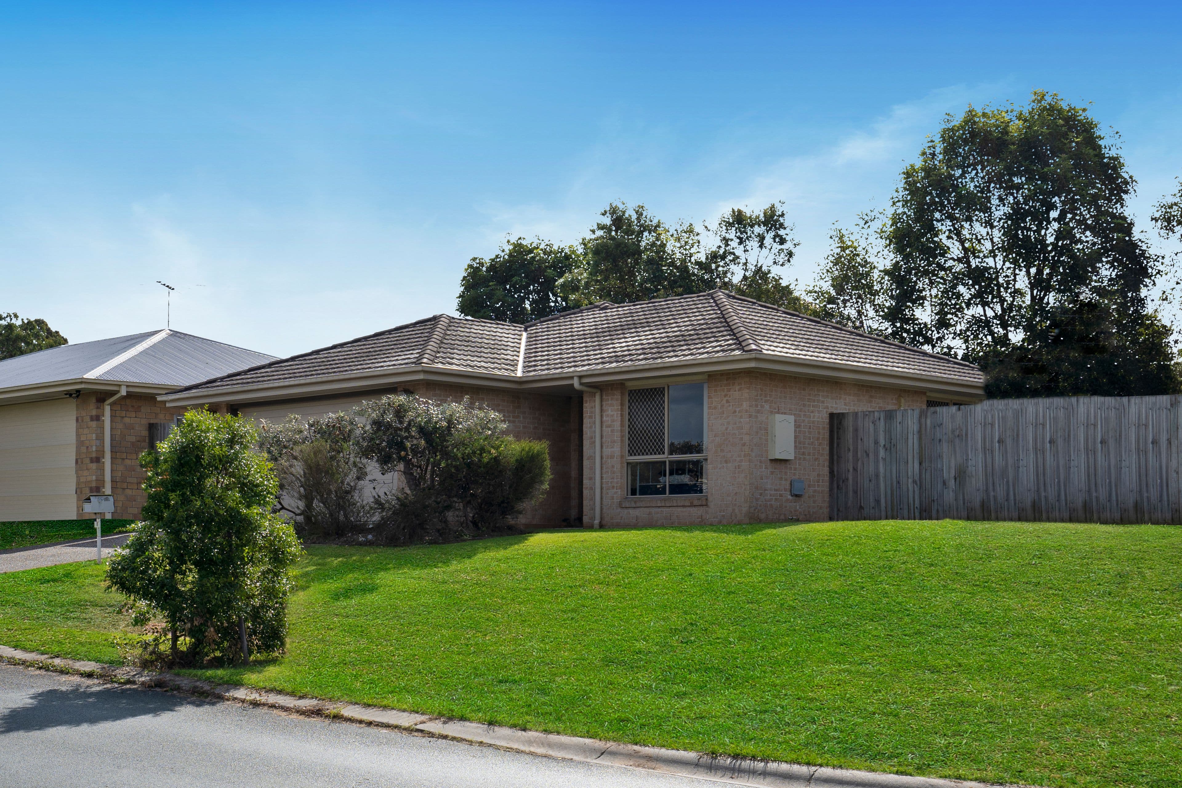 1 Barcombe Drive, Berrinba QLD 4117, Berrinba - Image 1