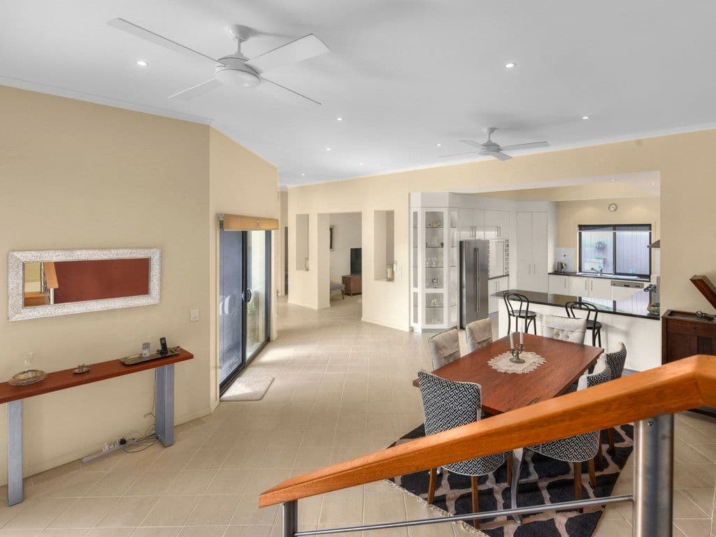 71 Casuarina Street, Bridgeman Downs QLD 4035, Bridgeman Downs - Thumbnail 5