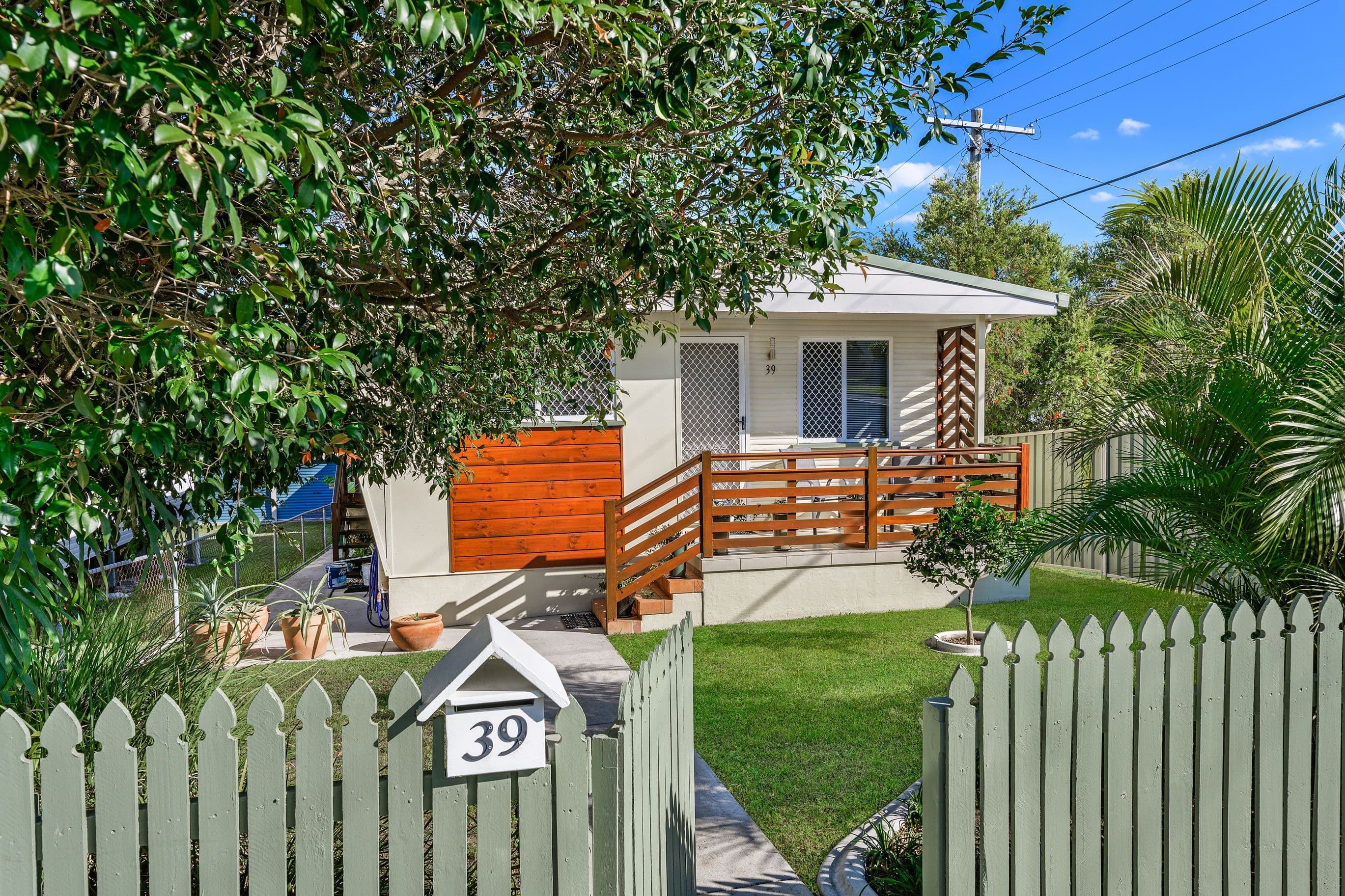 39 Hale Street, Margate QLD 4019, Margate - Thumbnail 2