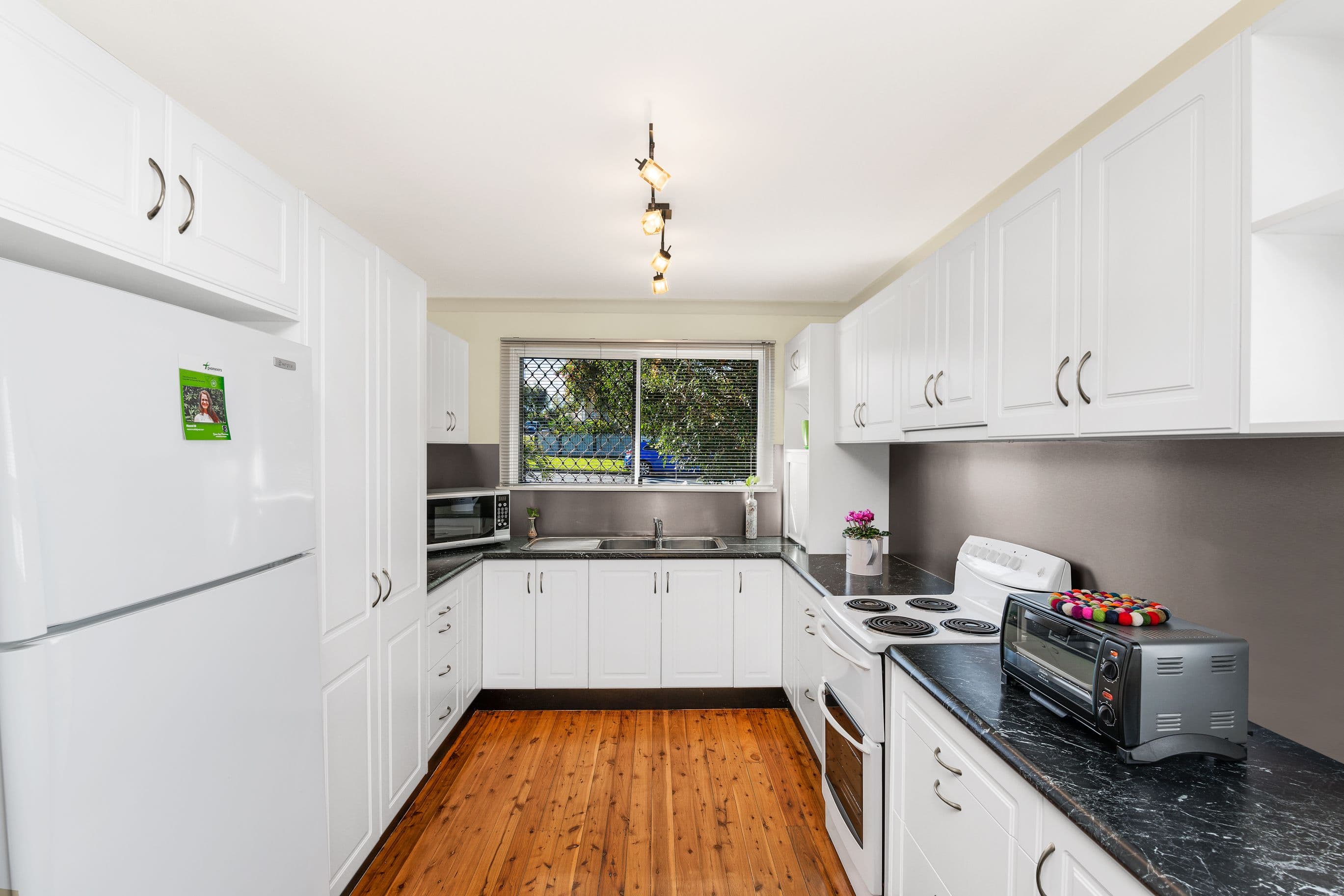 39 Hale Street, Margate QLD 4019, Margate - Thumbnail 5