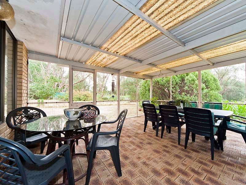 125 Stakehill Road, KARNUP WA 6176, Karnup - Thumbnail 5