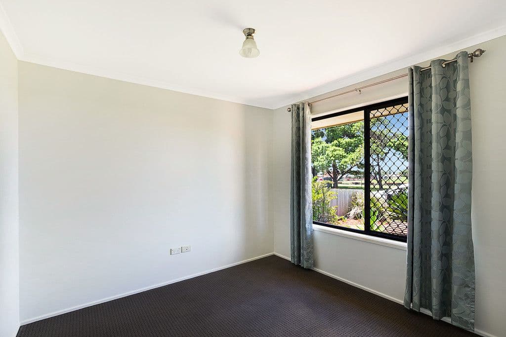 22 Pillar Street, Middle Ridge QLD 4350, Middle Ridge - Thumbnail 8