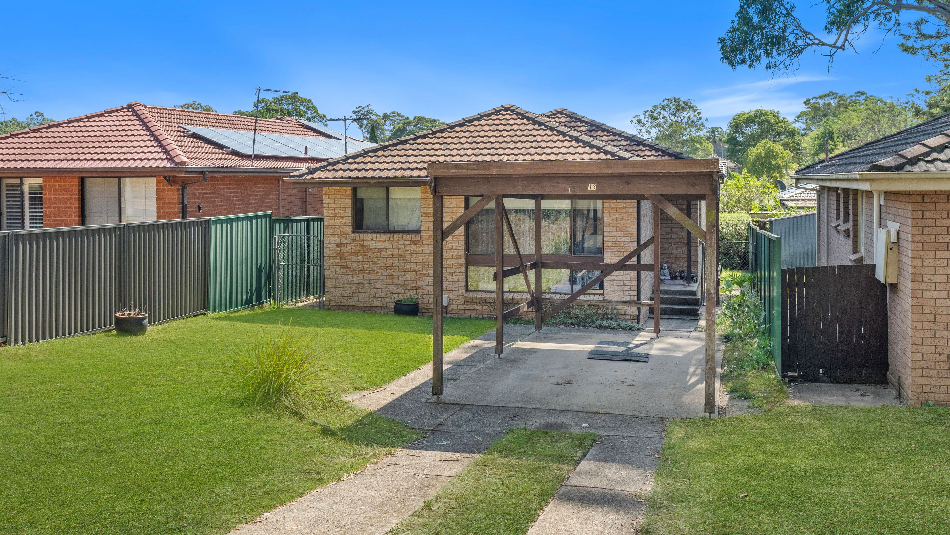 13 Knotwood Avenue, Macquarie Fields NSW 2564, Macquarie Fields - Image 1