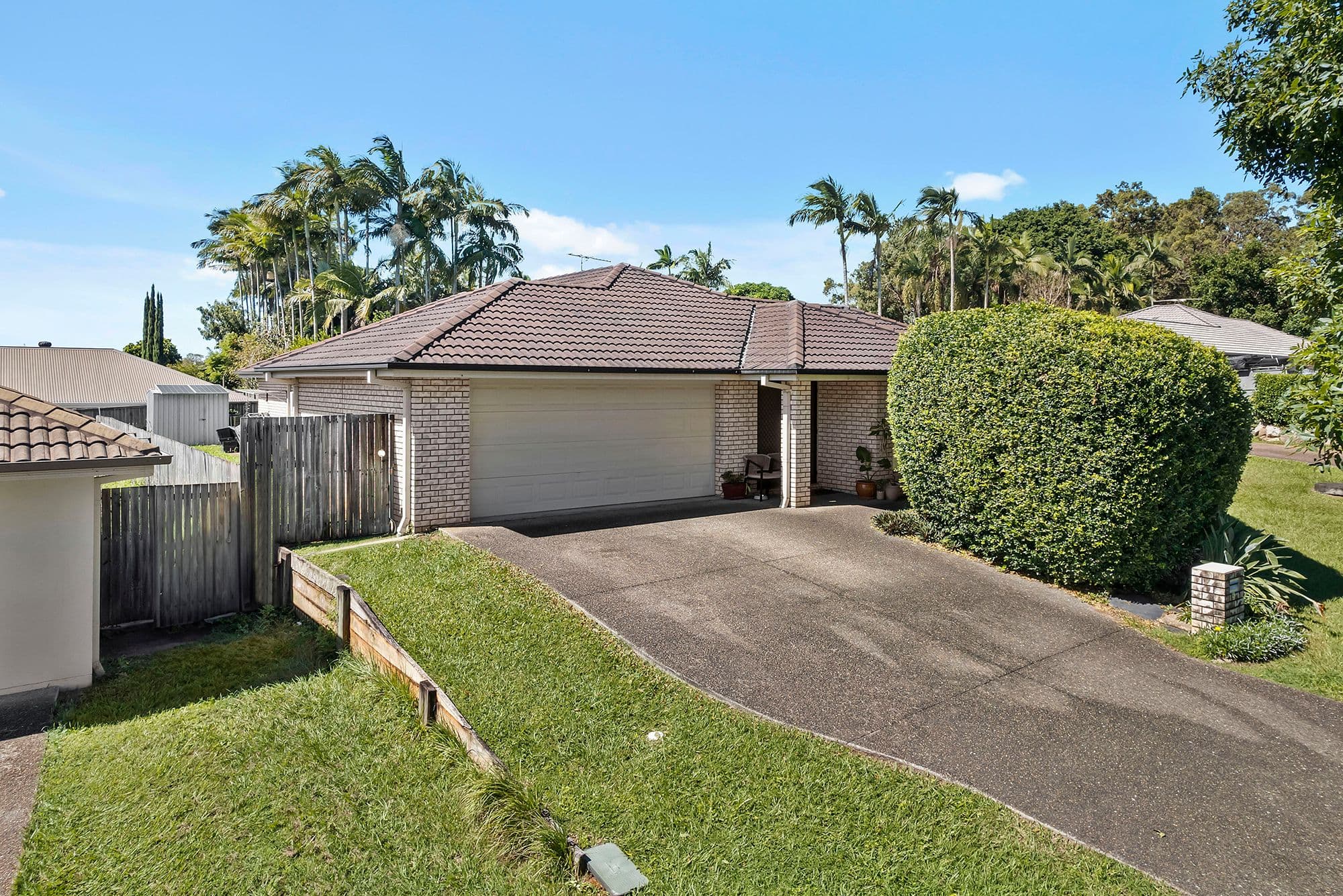 5 Snowbell Court, Upper Caboolture QLD 4510, Upper Caboolture - Thumbnail 2