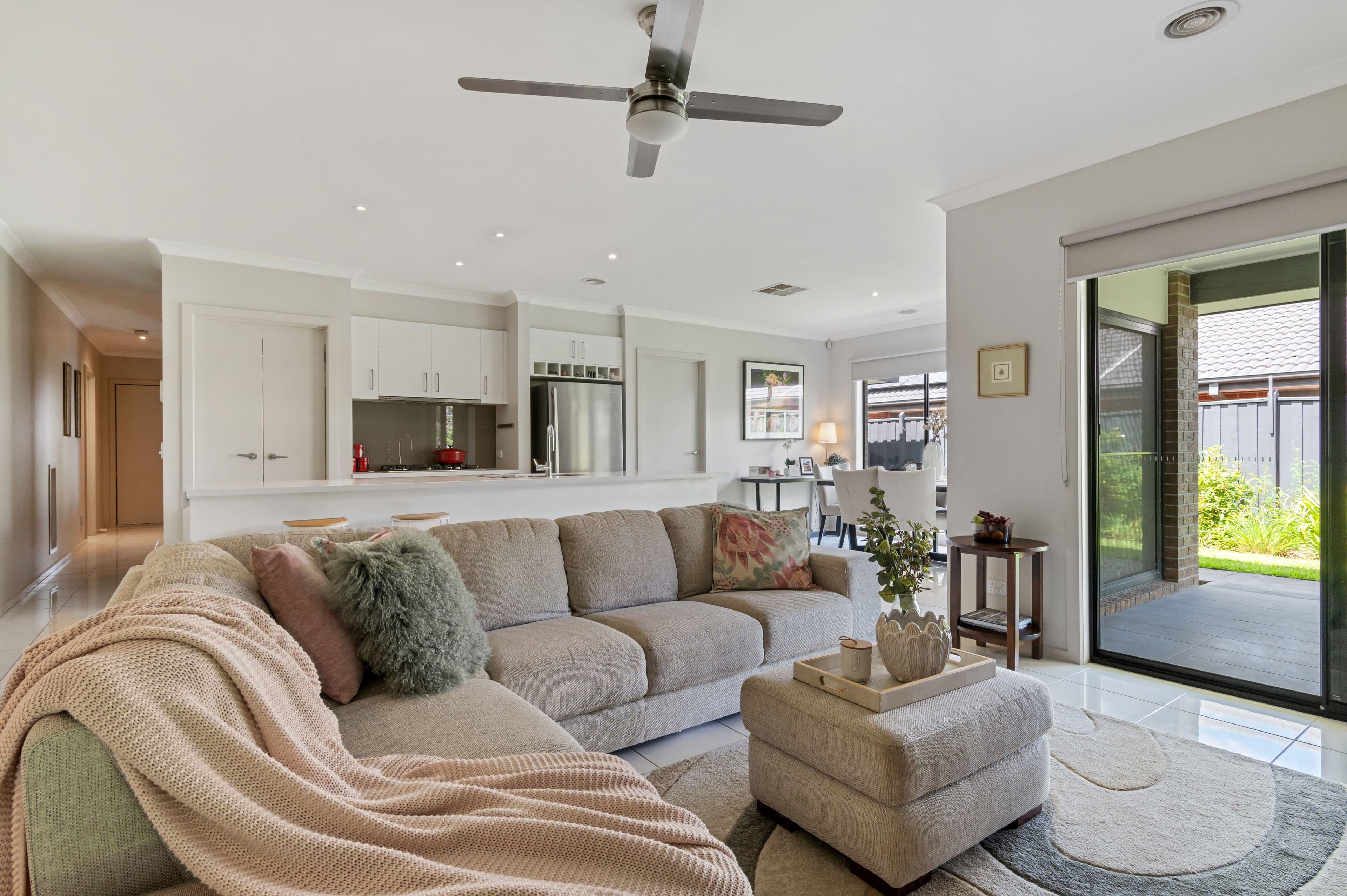 85 Evans Drive, Croydon VIC 3136, Croydon - Thumbnail 4