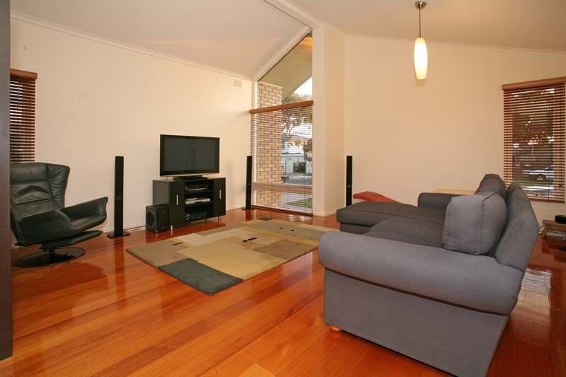 29 Tudawali Crescent, WHEELERS HILL VIC 3150, Wheelers Hill - Thumbnail 2