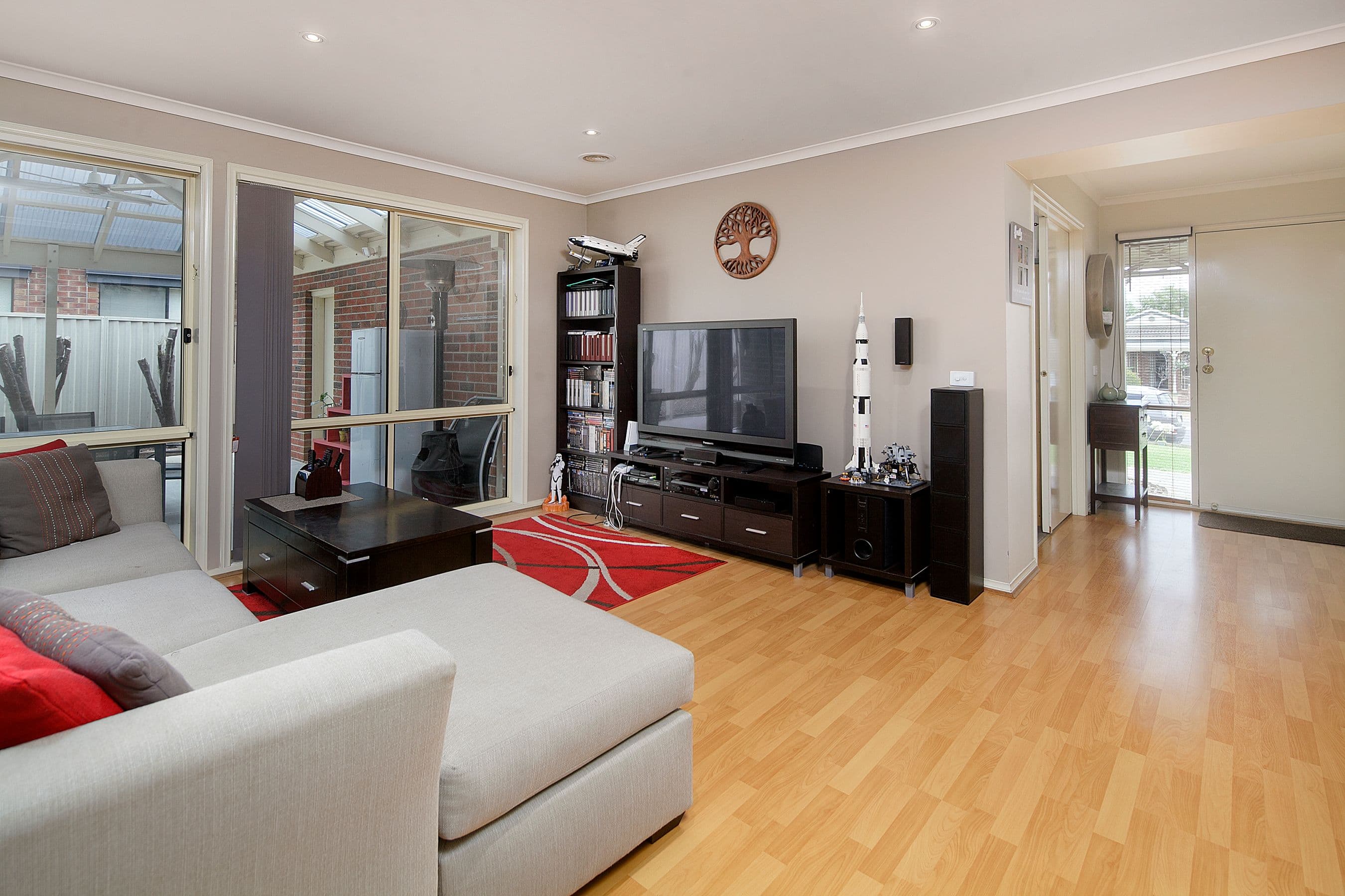 50 Scotsdale Drive, Cranbourne East VIC 3977, Cranbourne East - Thumbnail 2