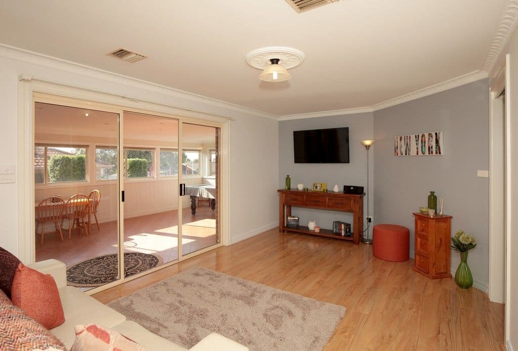 6 Otama Street, Glenfield Park - Thumbnail 8