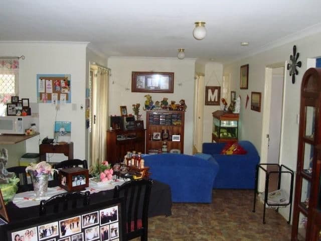 15 Robert South Drive, CRESTMEAD QLD 4132, Crestmead - Thumbnail 2