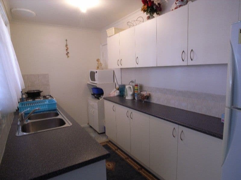 12 Westmoreland Crescent, SHEPPARTON VIC 3630, Shepparton - Thumbnail 2