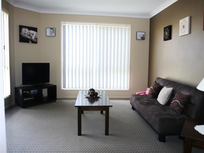 33 Bedivere Drive, Ormeau QLD 4208, Ormeau - Thumbnail 3