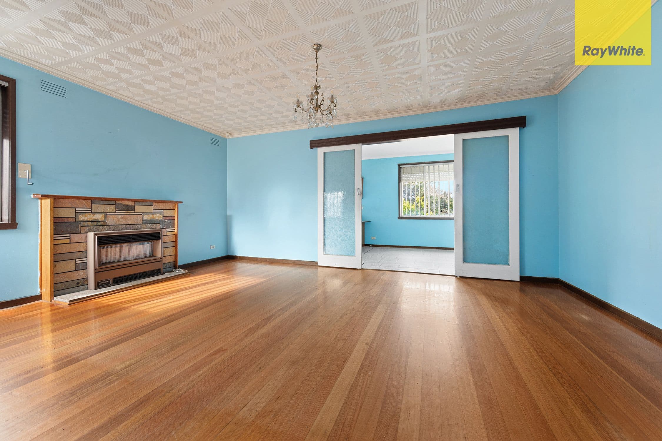39 Taylors Road, St Albans VIC 3021, St Albans - Thumbnail 2