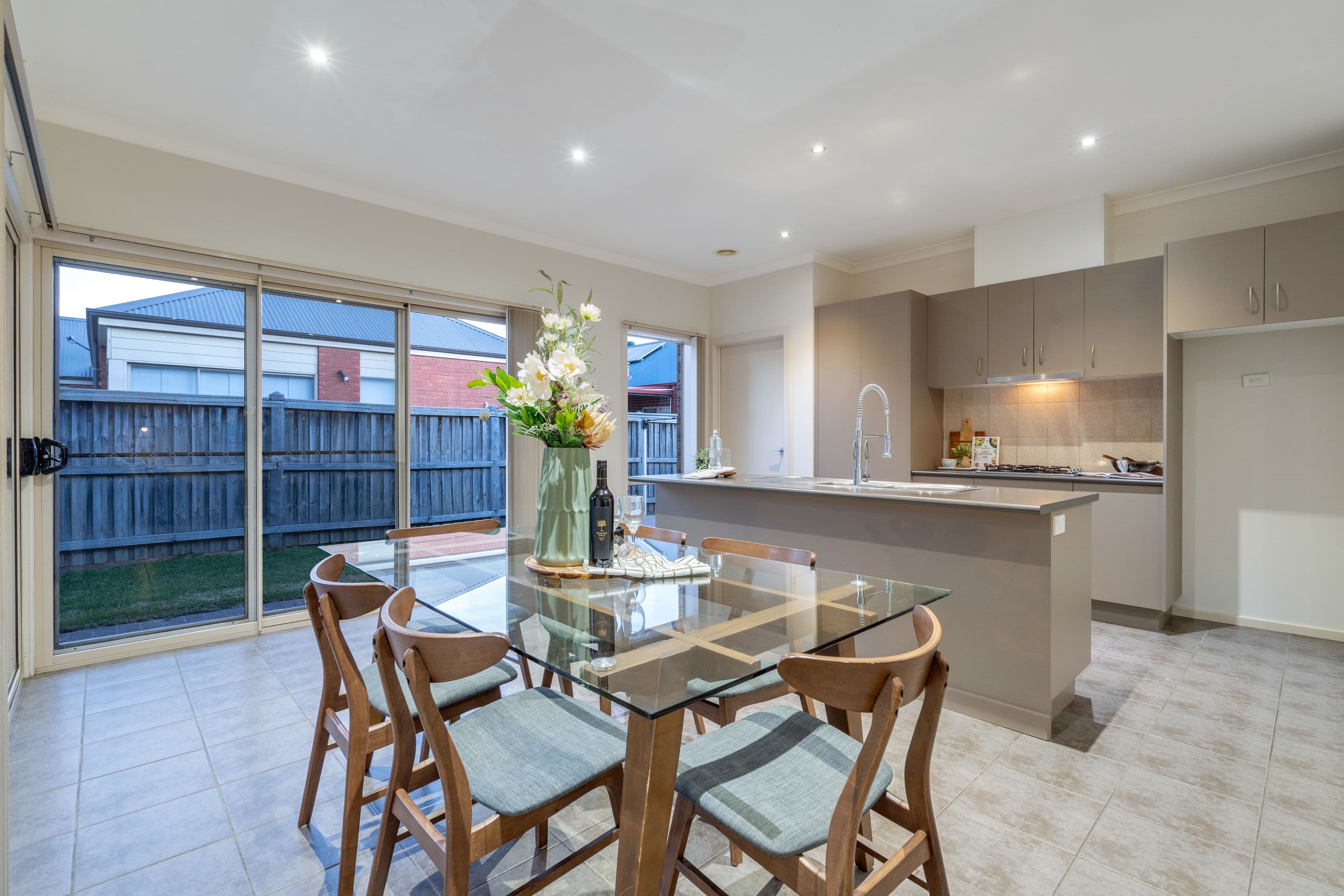 8 Moray Street, Craigieburn VIC 3064, Craigieburn - Thumbnail 5
