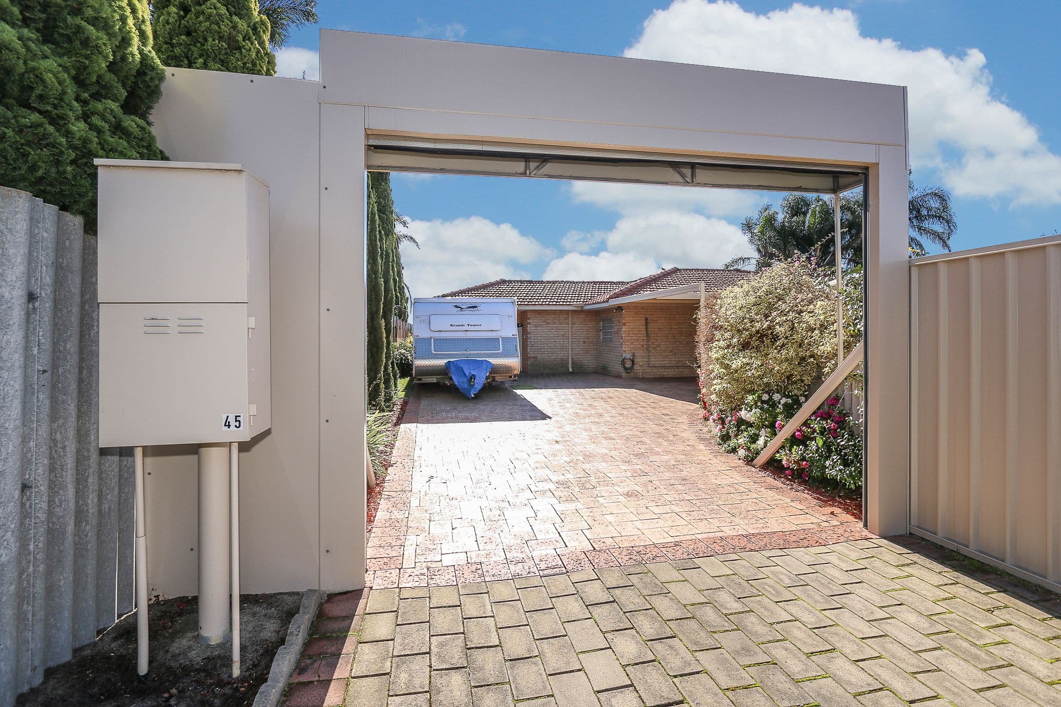 45 Northridge Drive, Ballajura WA 6066, Ballajura - Thumbnail 3