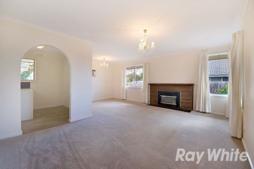 44 Allister Close, Knoxfield VIC 3180, Knoxfield - Thumbnail 2