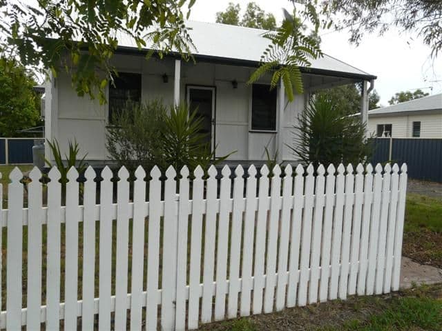 19  Major Street, ROMA QLD 4455, Roma - Thumbnail 5