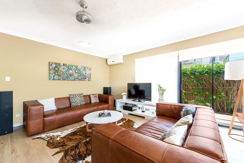 157 Riding Road, Balmoral QLD 4171, Balmoral - Thumbnail 2