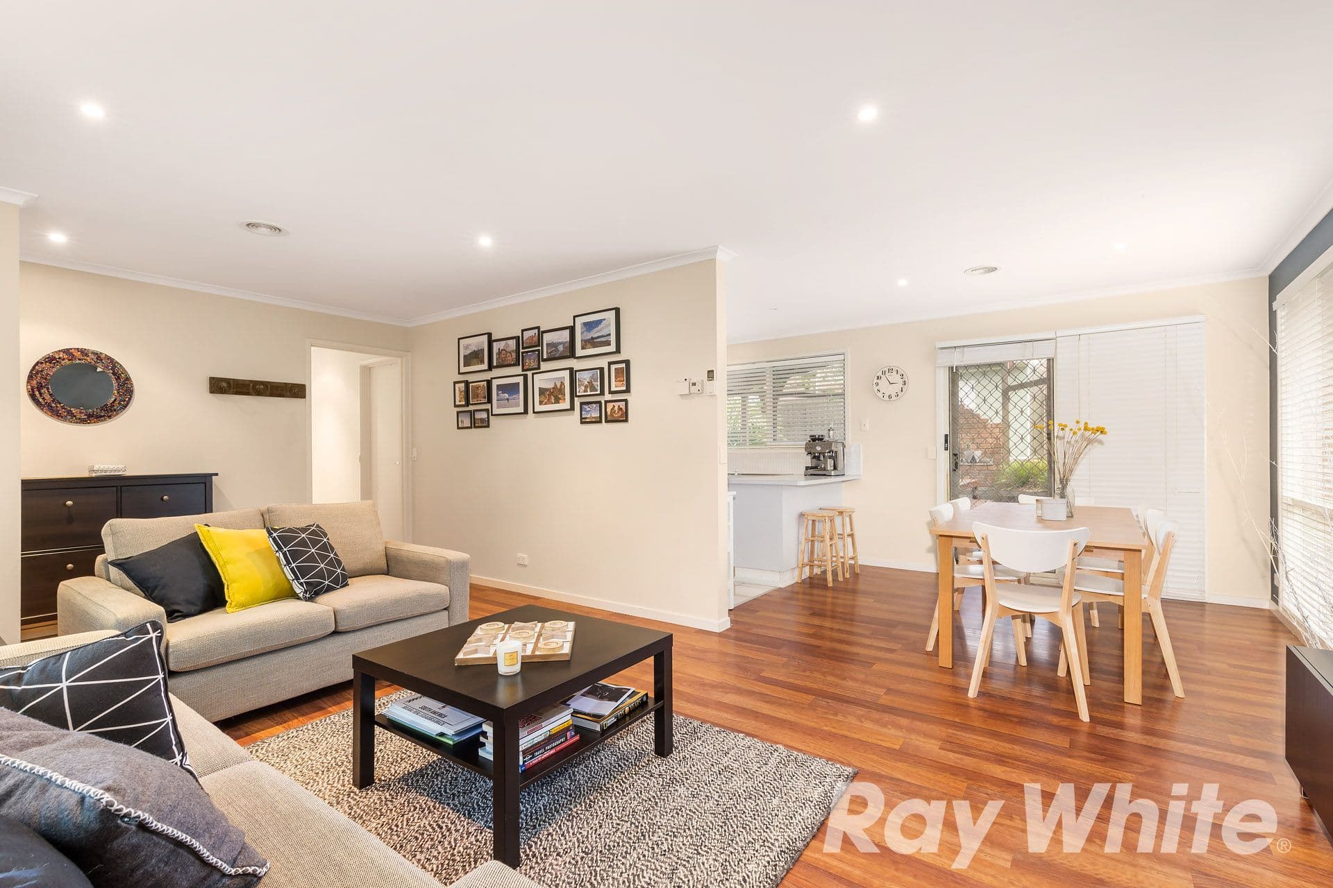 17 Erskine Drive, Rowville VIC 3178, Rowville - Thumbnail 3