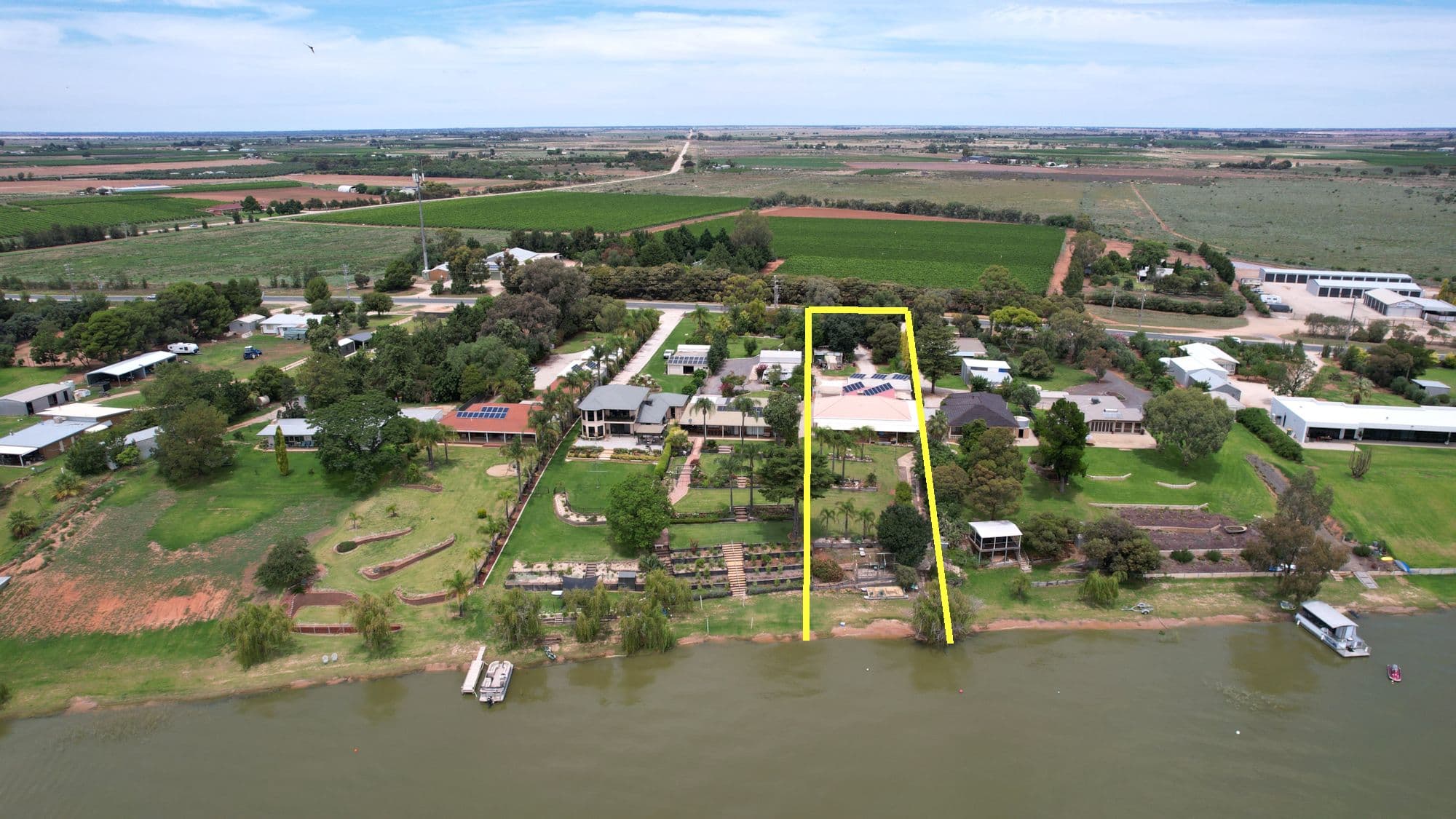 321 Murray Valley Highway, Lake Boga VIC 3584, Lake Boga - Thumbnail 2