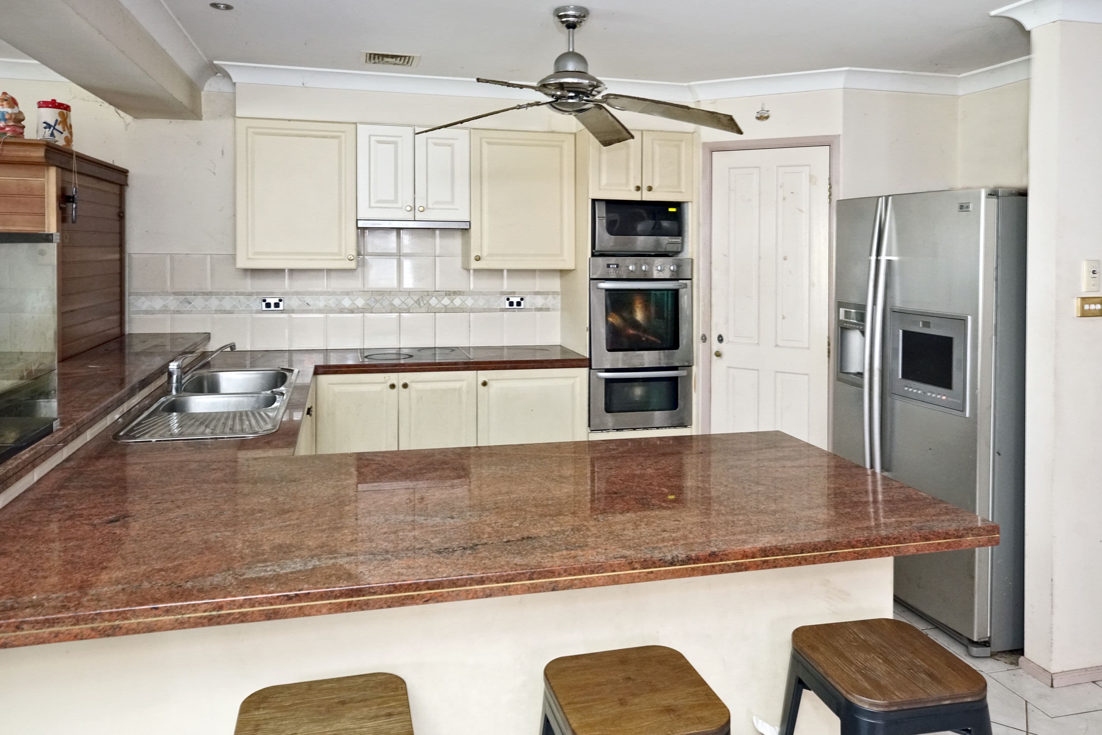 2390 Silverdale Road, Silverdale NSW 2752, Silverdale - Thumbnail 3
