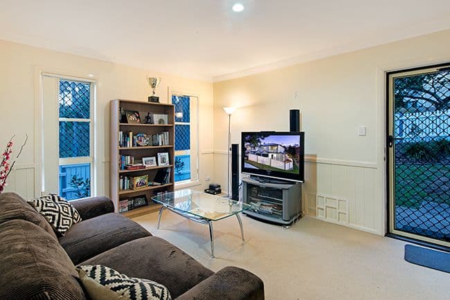 91 Kingsbury Street, NORMAN PARK QLD 4170, Norman Park - Thumbnail 2