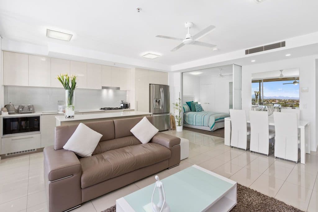 378 Marine Parade, Labrador QLD 4215, Labrador - Thumbnail 4