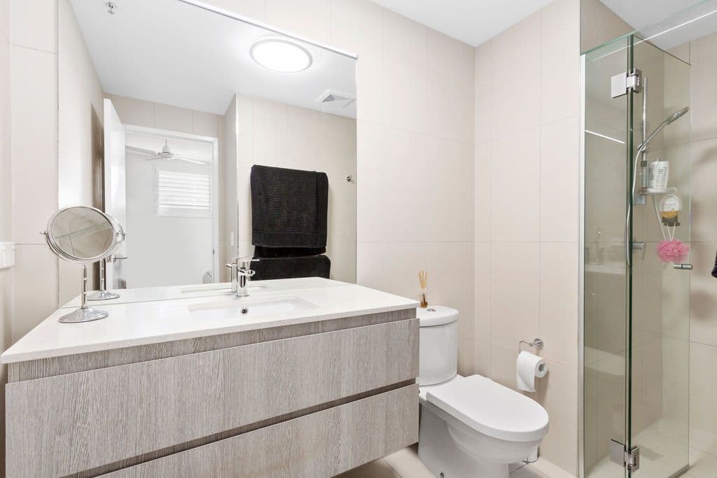 378 Marine Parade, Labrador QLD 4215, Labrador - Thumbnail 8