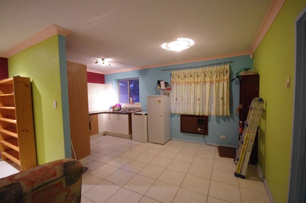 16 Hurlston Way, KOONDOOLA WA 6064, Koondoola - Thumbnail 5