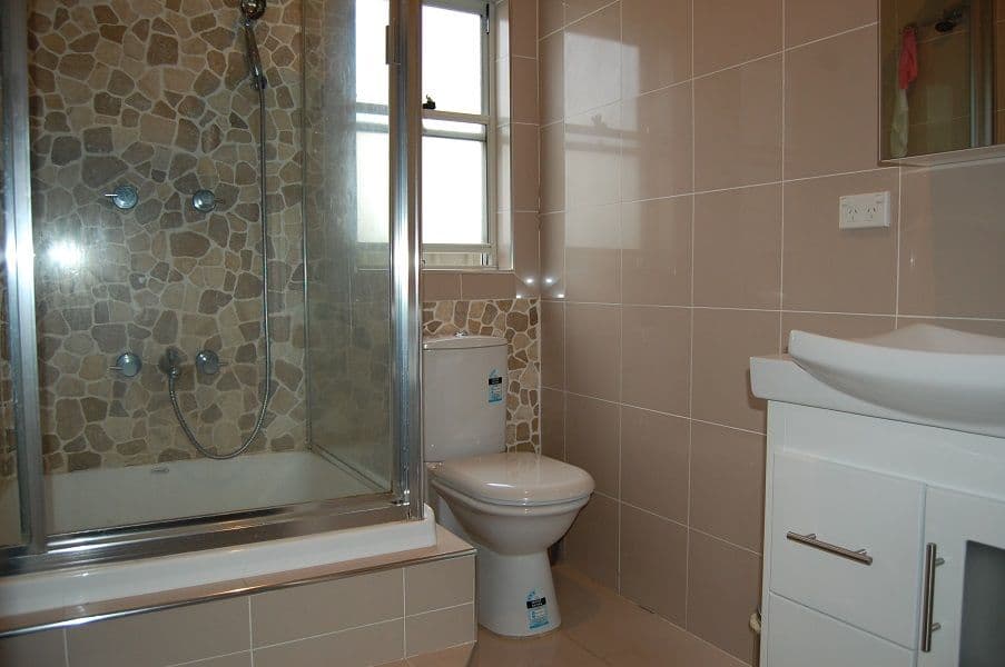 37 Thomas Street, GRANVILLE NSW 2142, Granville - Thumbnail 4