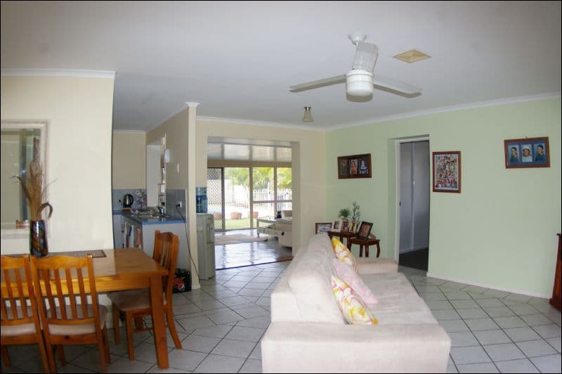 26 Bermuda Avenue, DECEPTION BAY QLD 4508, Deception Bay - Thumbnail 5