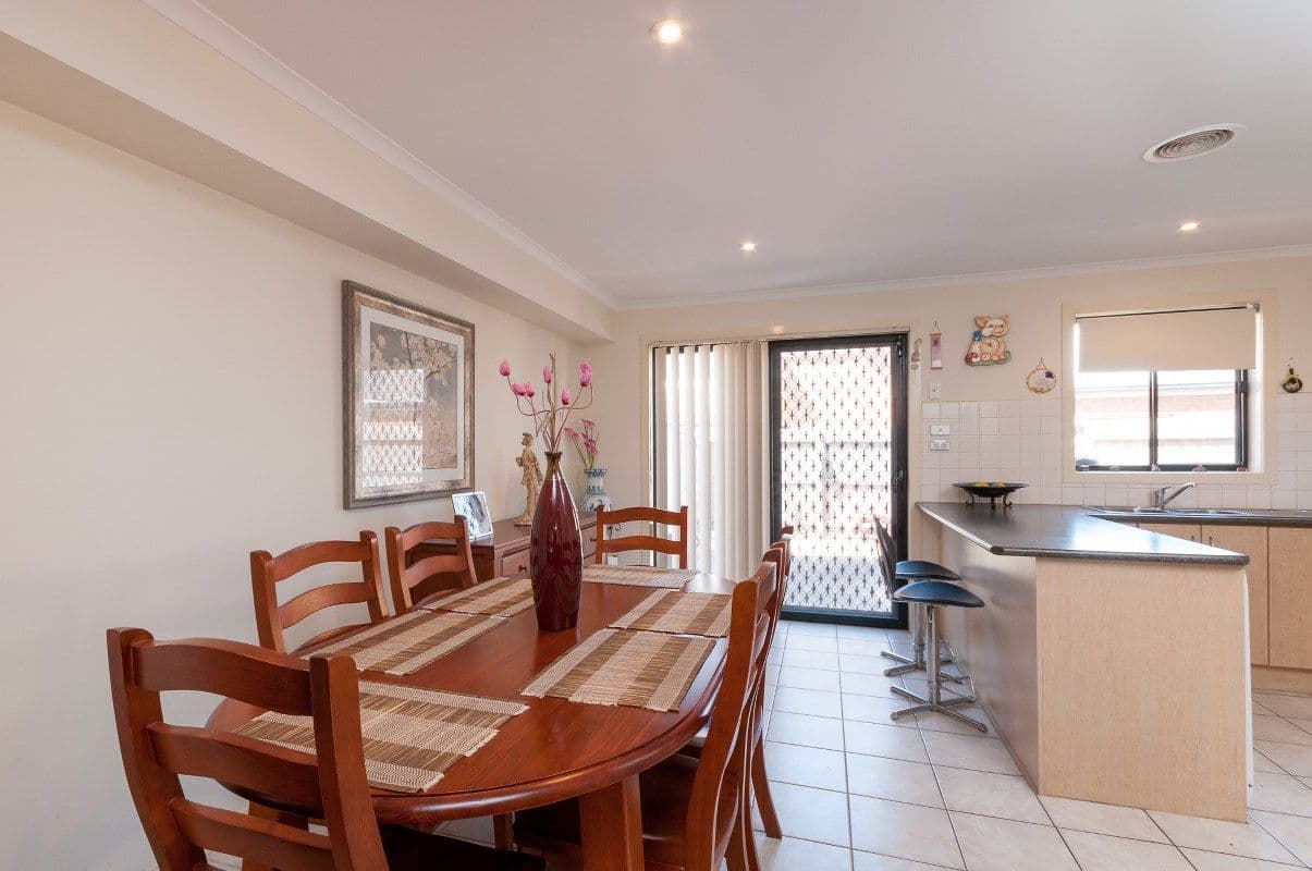 35 Hamilton Street, CRAIGIEBURN VIC 3064, Craigieburn - Thumbnail 4