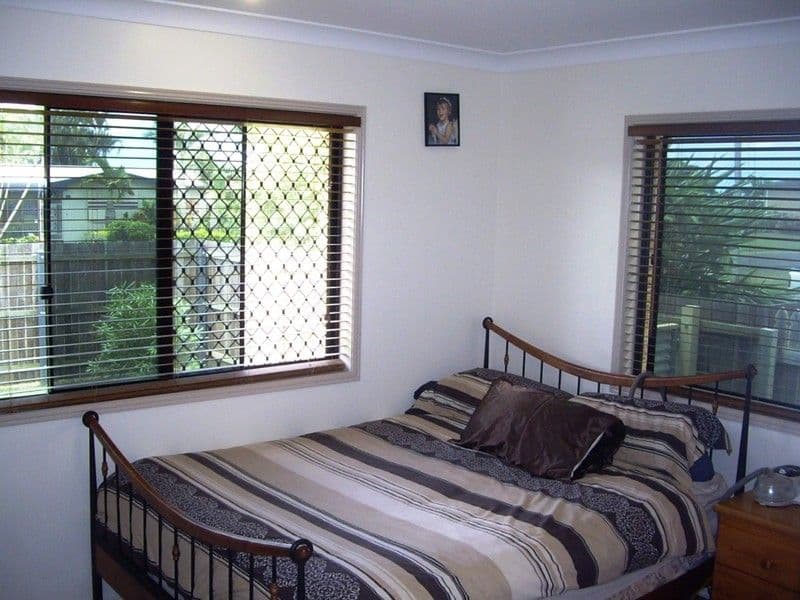 96 Avenell Street, AVENELL HEIGHTS QLD 4670, Avenell Heights - Thumbnail 7