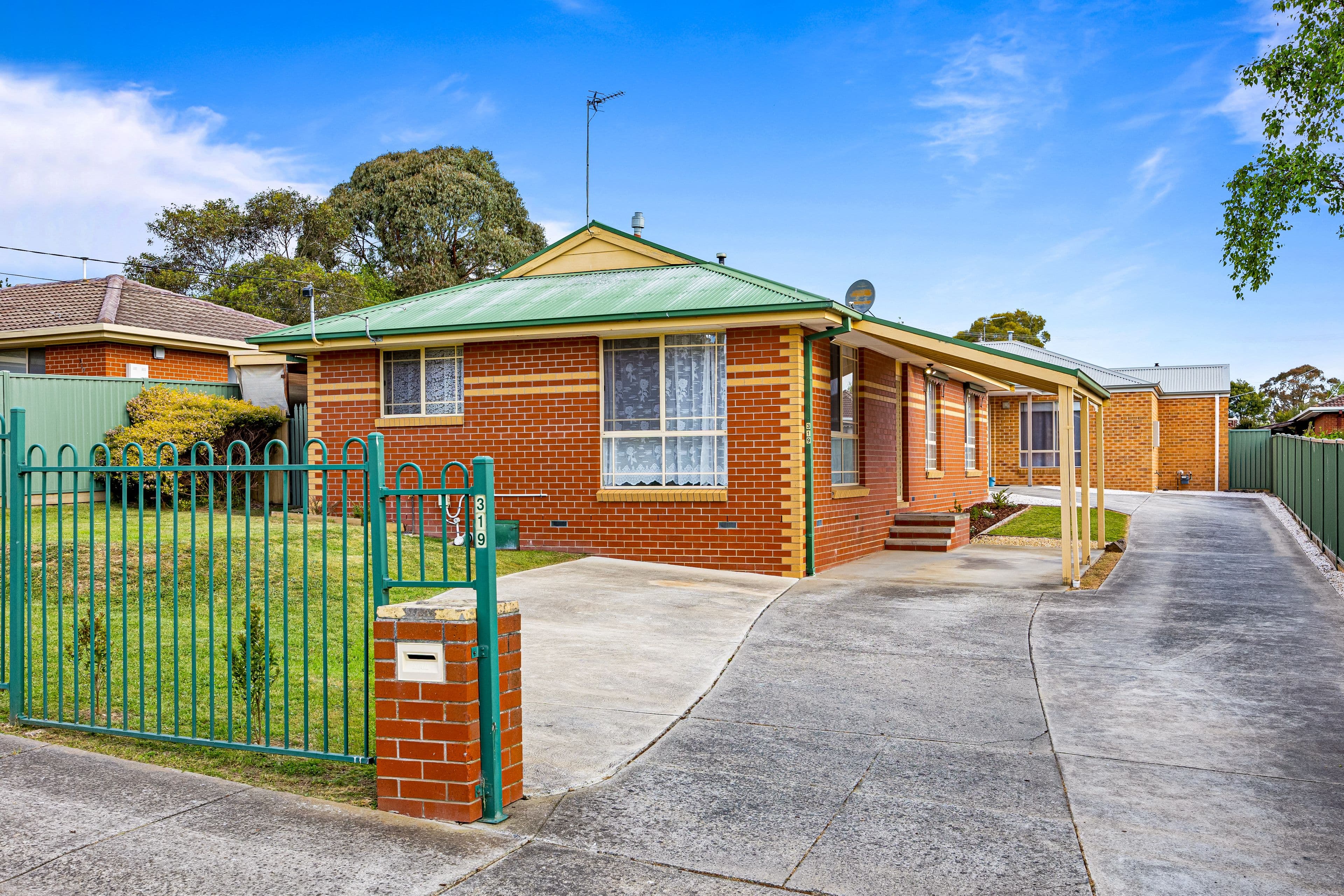 319 Elsworth Street West, Mount Pleasant VIC 3350, Mount Pleasant - Image 1