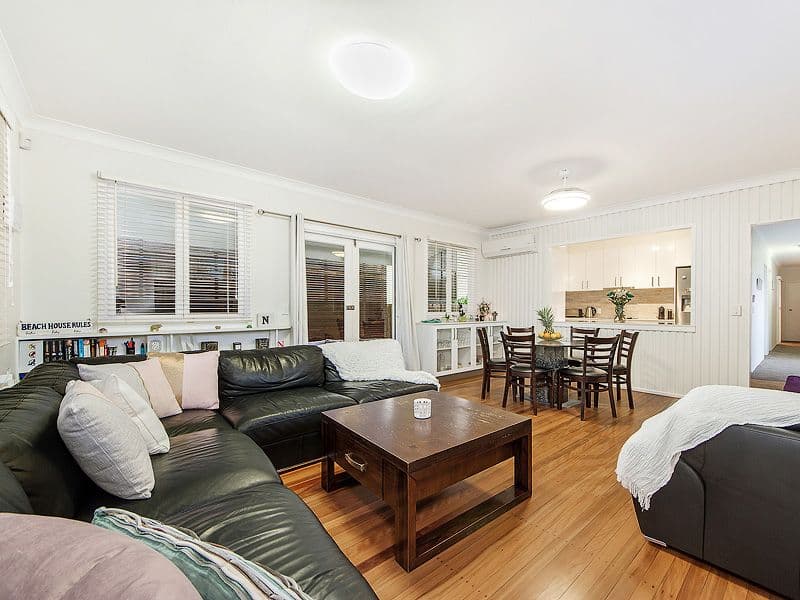 46 Sunbrite Avenue, Mermaid Beach QLD 4218, Mermaid Beach - Thumbnail 3