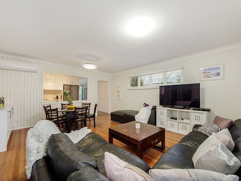 46 Sunbrite Avenue, Mermaid Beach QLD 4218, Mermaid Beach - Thumbnail 5