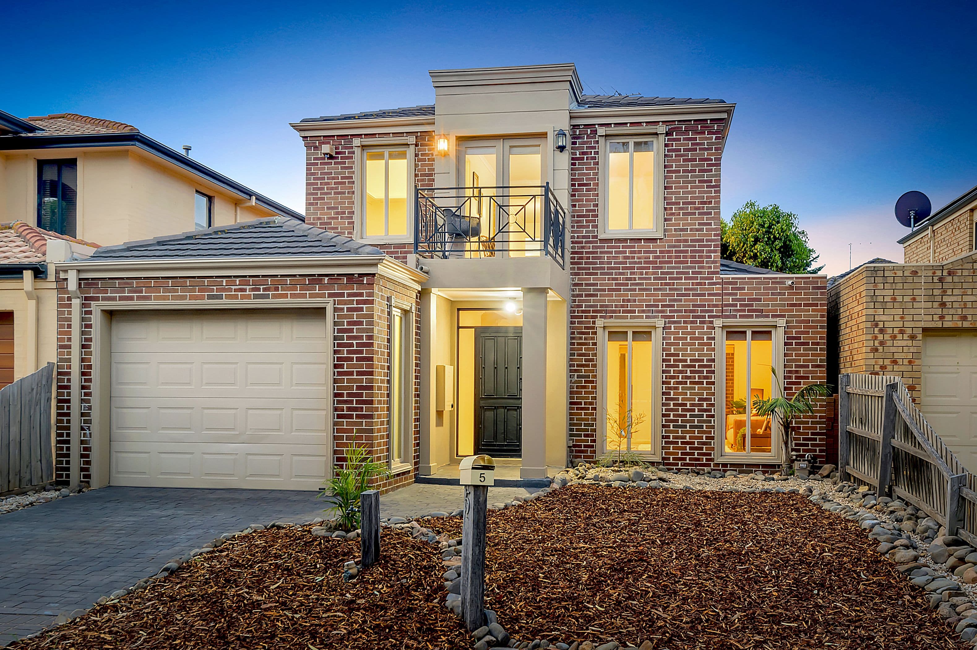 5 Astley Walk, Roxburgh Park VIC 3064, Roxburgh Park - Image 1
