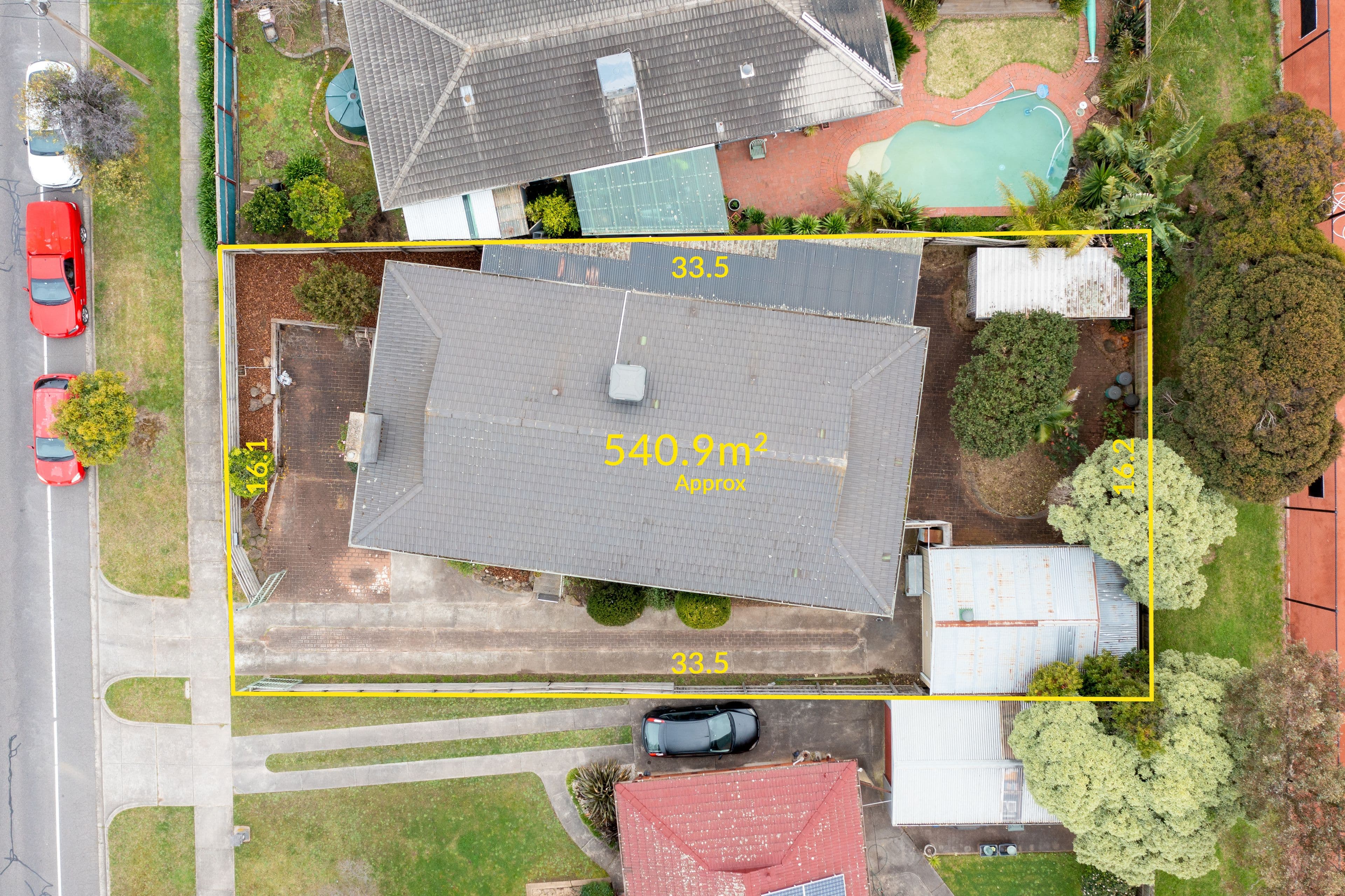 137 Greenwood Drive, Bundoora VIC 3083, Bundoora - Thumbnail 2