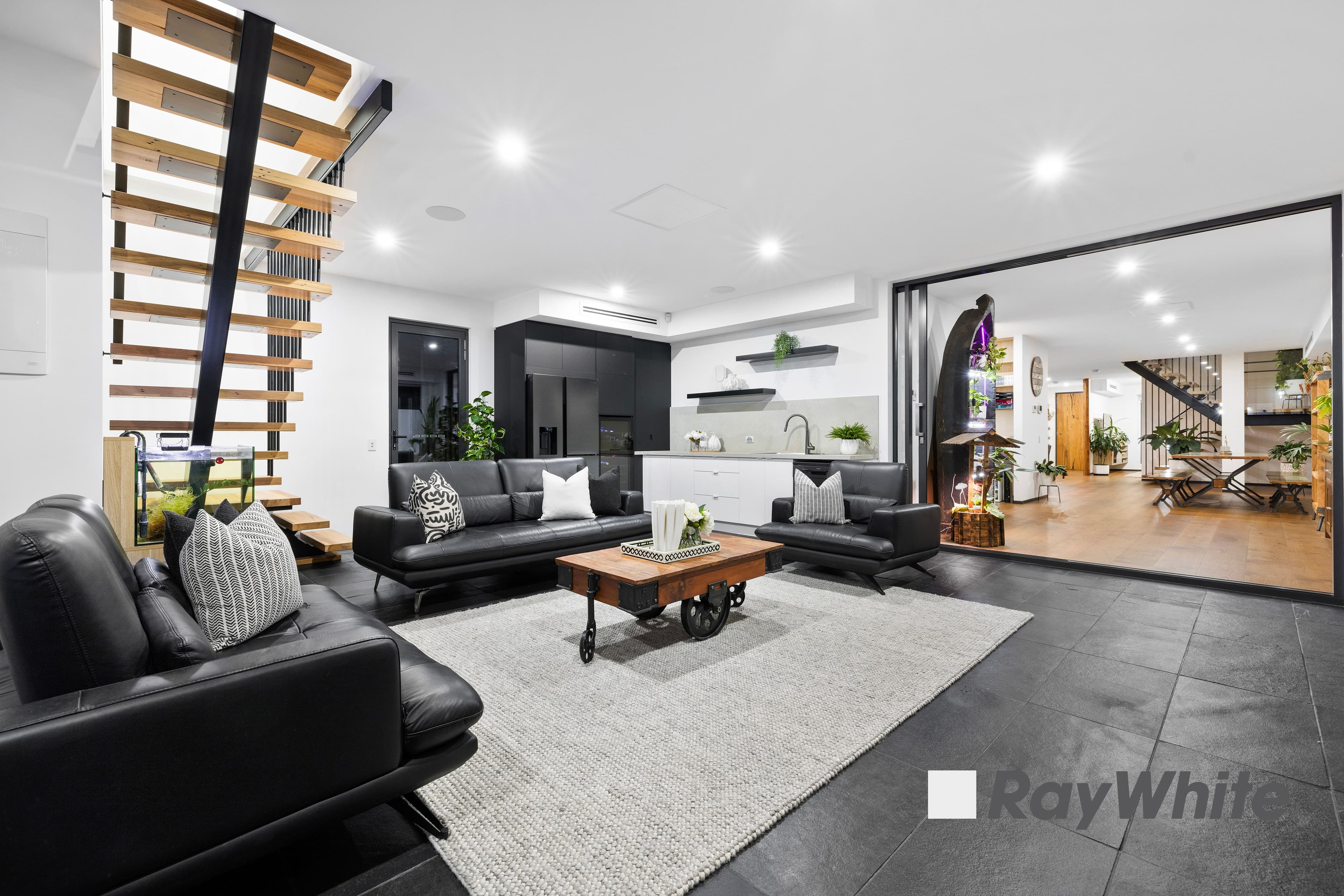 4 McKillop Place, Endeavour Hills VIC 3802, Endeavour Hills - Thumbnail 7