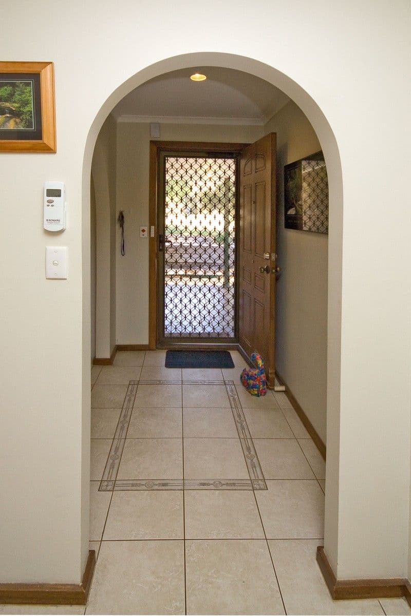 8 Indee Crescent, CRAIGMORE SA 5114, Craigmore - Thumbnail 3