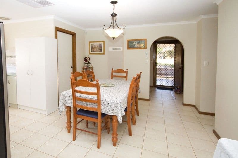 8 Indee Crescent, CRAIGMORE SA 5114, Craigmore - Thumbnail 7