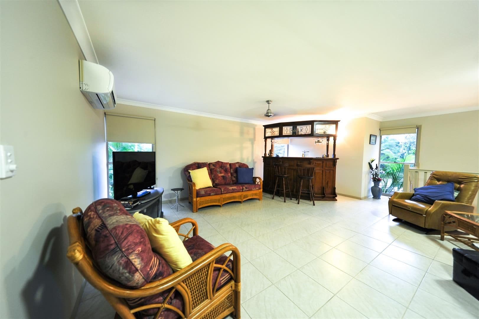13 Wills Court, CANNONVALE QLD 4802, Cannonvale - Thumbnail 7
