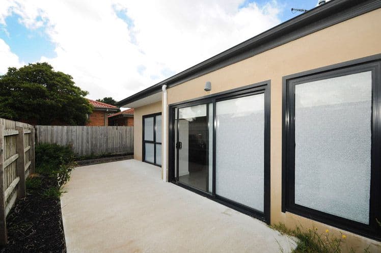 6 Fairfield Street, Cranbourne VIC 3977, Cranbourne - Thumbnail 8