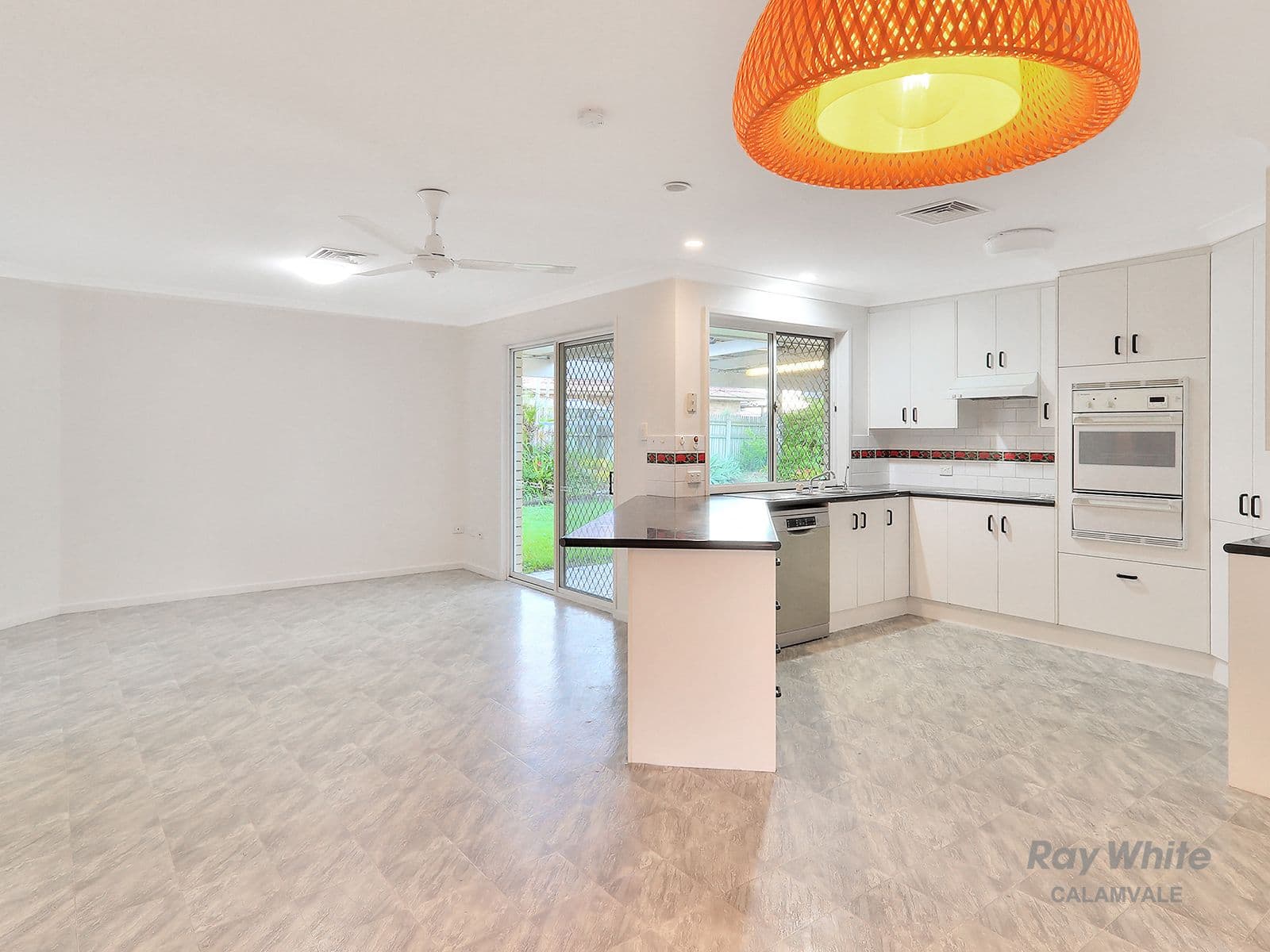 7 Tynon Close, Parkinson QLD 4115, Parkinson - Thumbnail 3