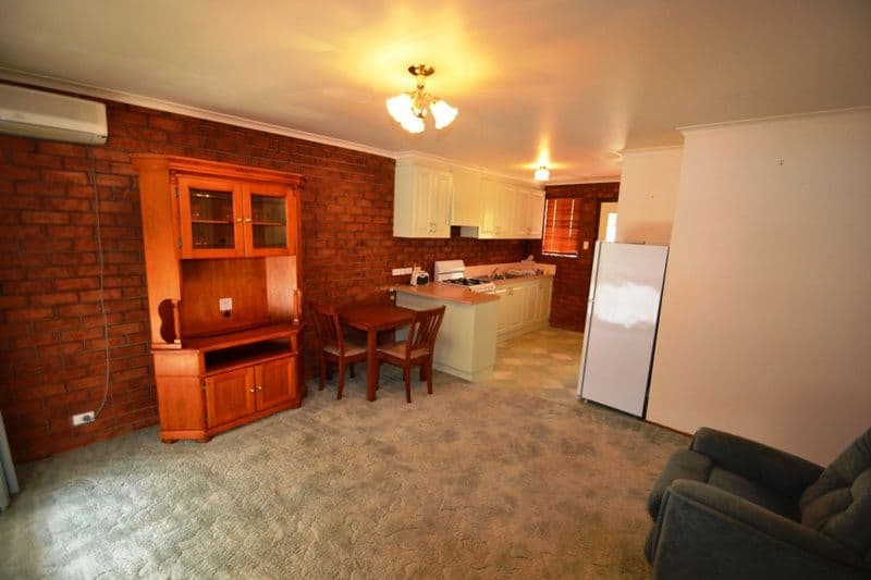 10 Anzac Avenu, SEYMOUR VIC 3660, Seymour - Thumbnail 2