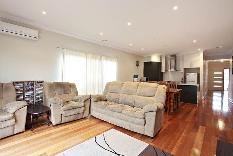 22 Paisley Crescent, MERNDA VIC 3754, Mernda - Thumbnail 5