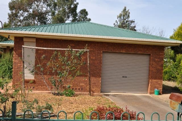 34 Aurora Street, Eugowra - Thumbnail 4