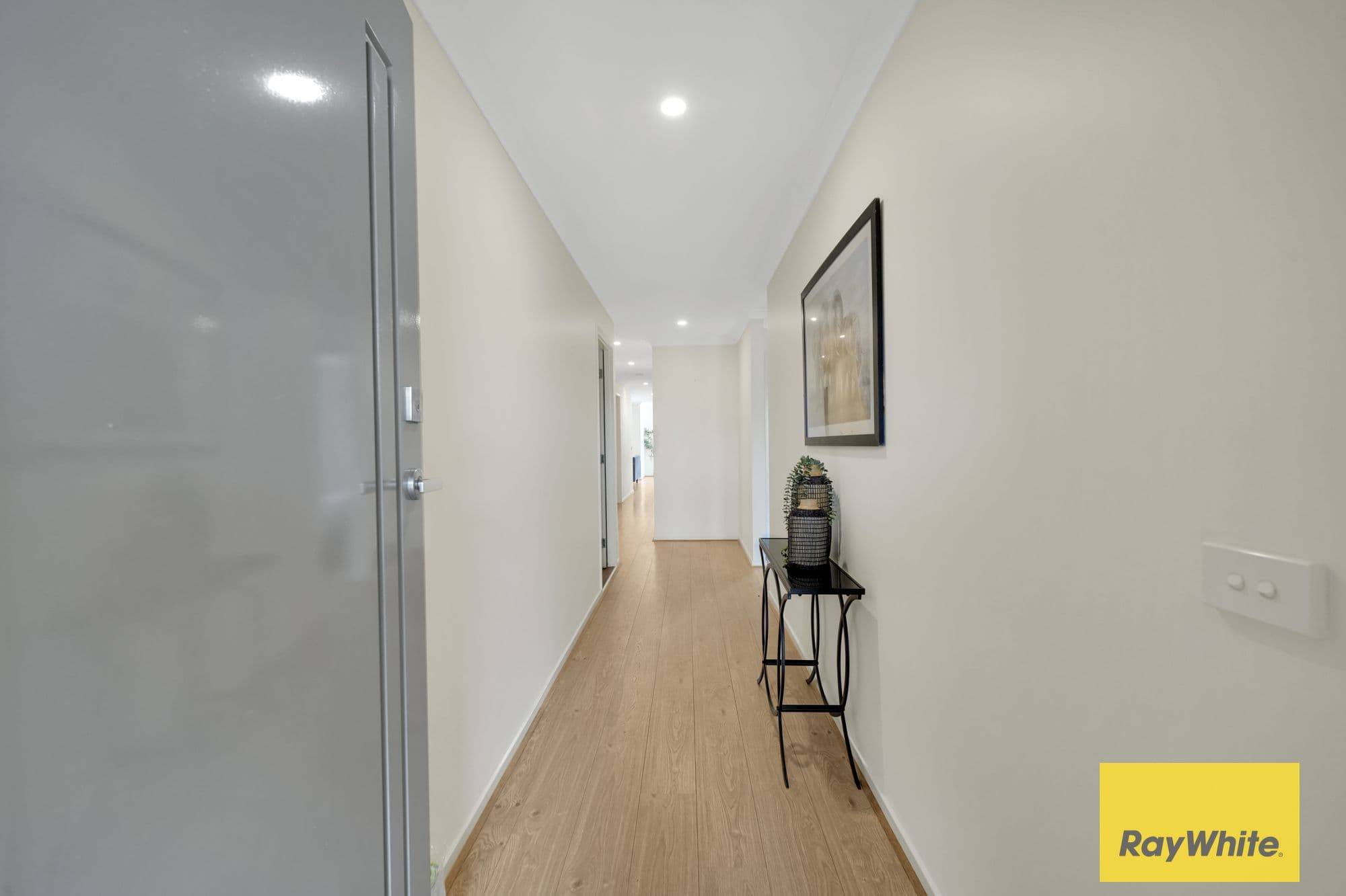 25 Plough Avenue, Truganina VIC 3029, Truganina - Thumbnail 3