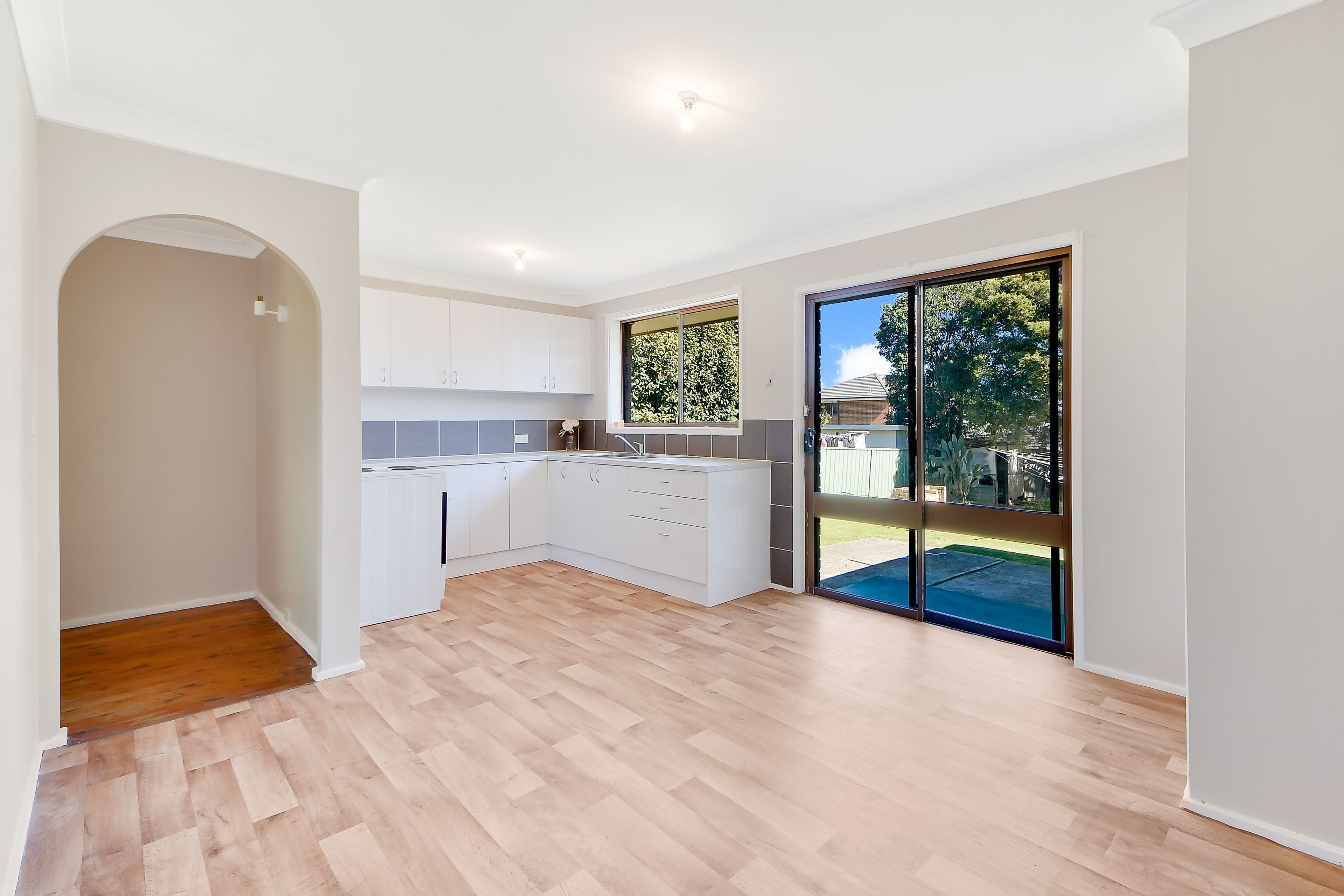 Minto NSW 2566, Minto - Thumbnail 4